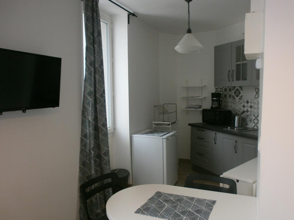 Le Studio Du Petit Palais Longchamp Apartment Marseille Bagian luar foto